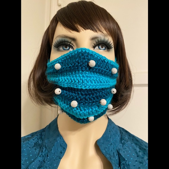Decorative Hand-knitted Face Mask - Picture 11 of 13